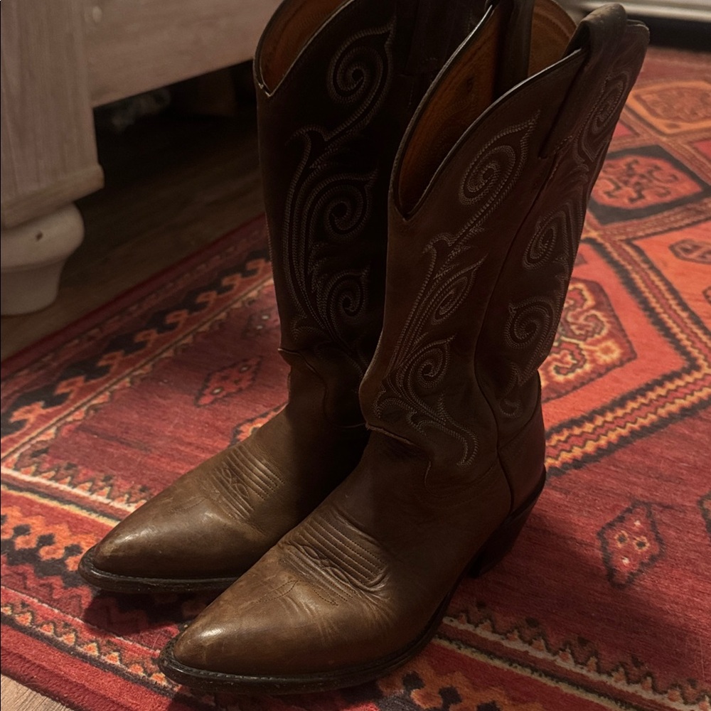 Tony Lama Brown Leather Western Heeled Boots